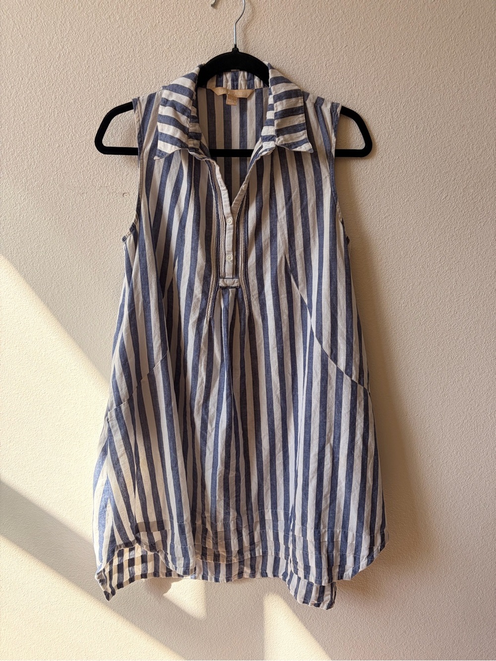 Hope & Harlow Linen Blend Sleeveless Blue and White Striped Collared Tunic